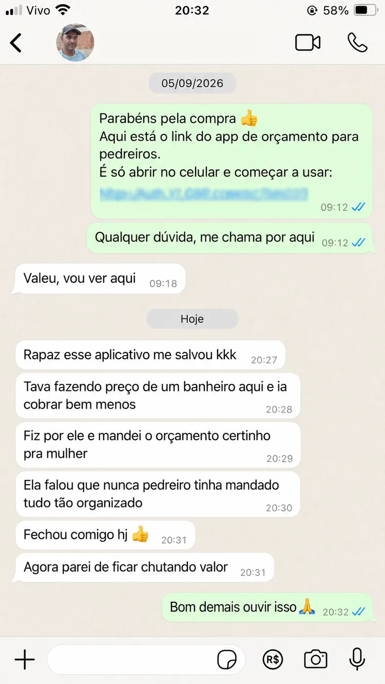 Pedreiro conta que ia cobrar bem menos por um banheiro, mandou o orçamento organizado, fechou o serviço e parou de chutar valor.
